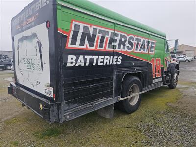 1998 International 4700 delivery   - Photo 2 - Central Point, OR 97502