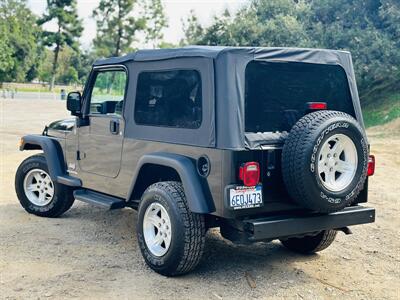 2004 Jeep Wrangler Unlimited   - Photo 2 - Burbank, CA 91502