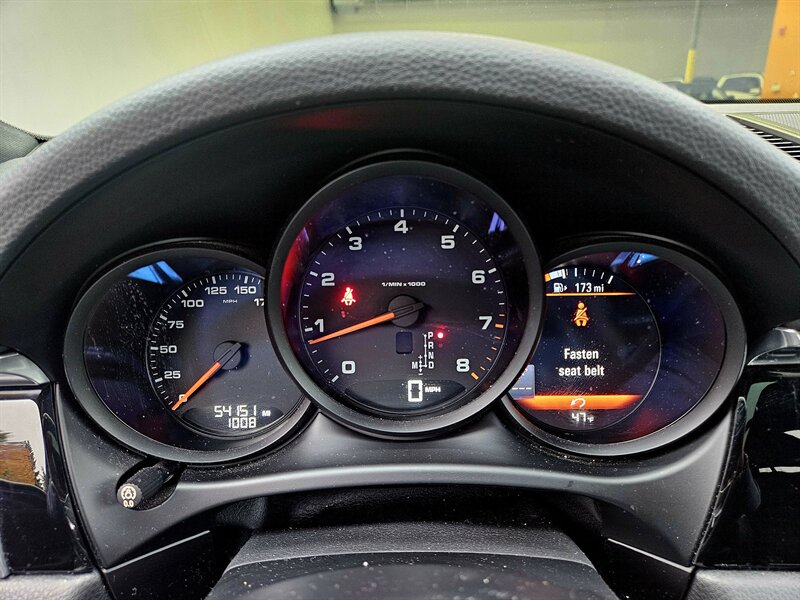 2017 Porsche Macan   - Photo 23 - Hillsboro, OR 97124