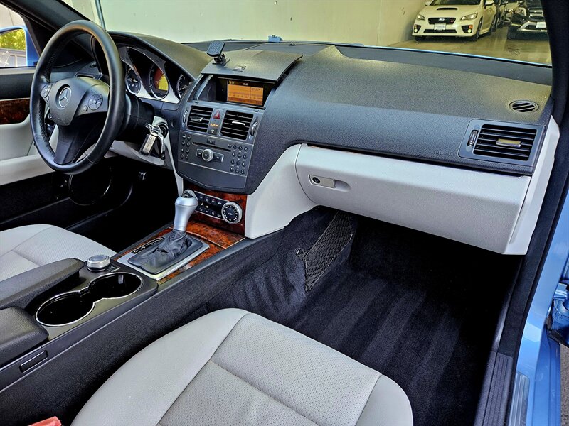 2010 Mercedes-Benz C 300 Sport  