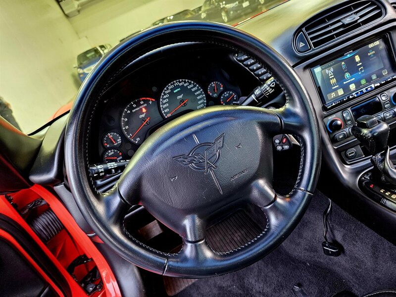 2003 Chevrolet Corvette   - Photo 21 - Hillsboro, OR 97124