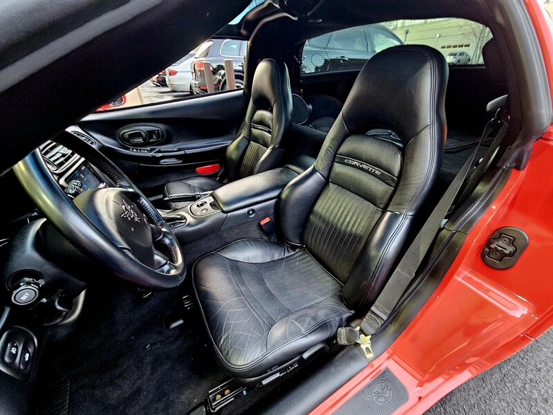 2003 Chevrolet Corvette   - Photo 28 - Hillsboro, OR 97124