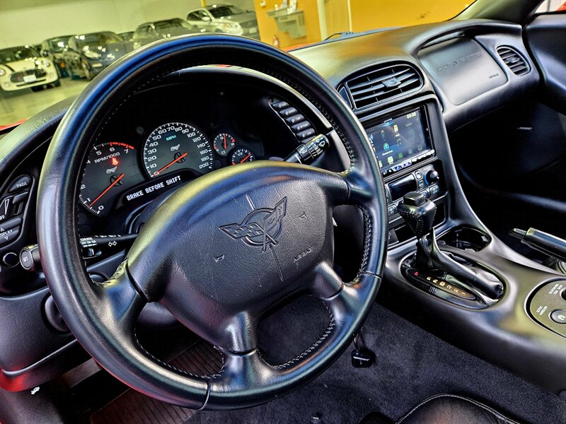 2003 Chevrolet Corvette   - Photo 20 - Hillsboro, OR 97124