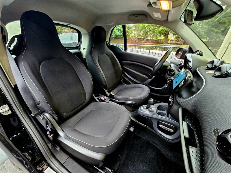 2016 Smart fortwo passion   - Photo 14 - Hillsboro, OR 97124