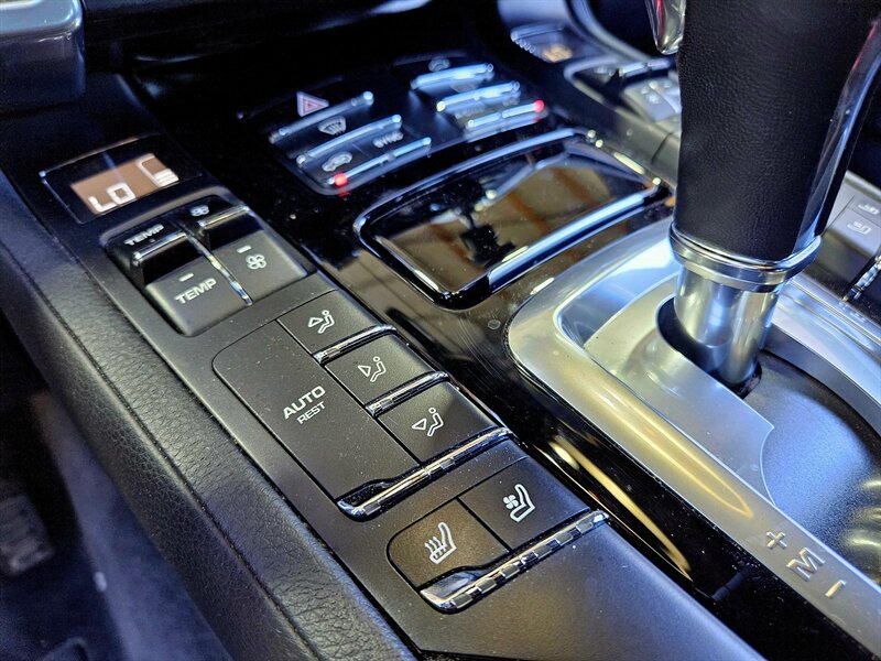 2016 Porsche Cayenne   - Photo 26 - Hillsboro, OR 97124