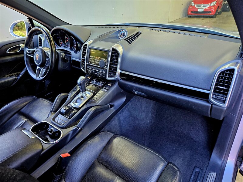 2016 Porsche Cayenne   - Photo 17 - Hillsboro, OR 97124