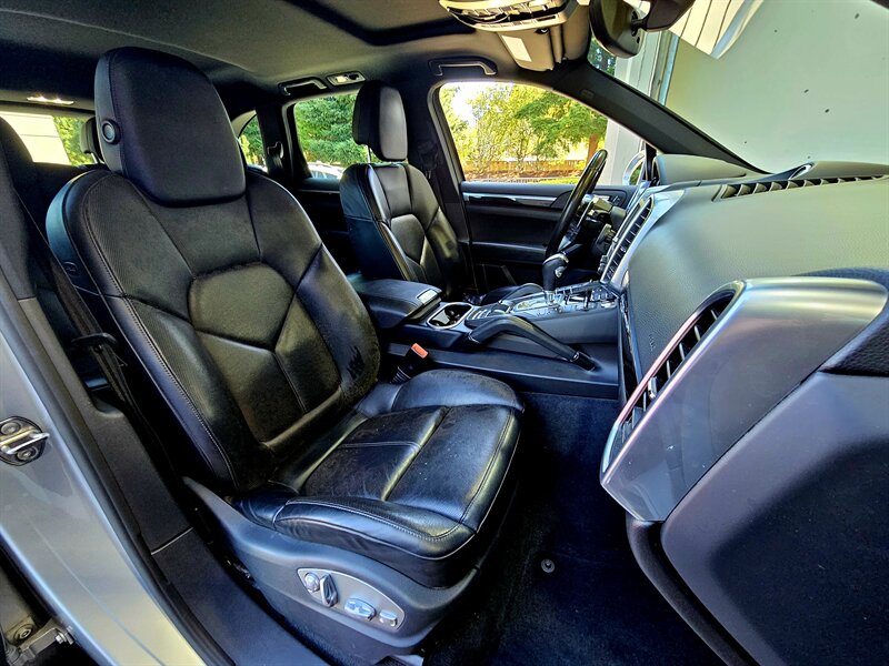 2016 Porsche Cayenne   - Photo 18 - Hillsboro, OR 97124