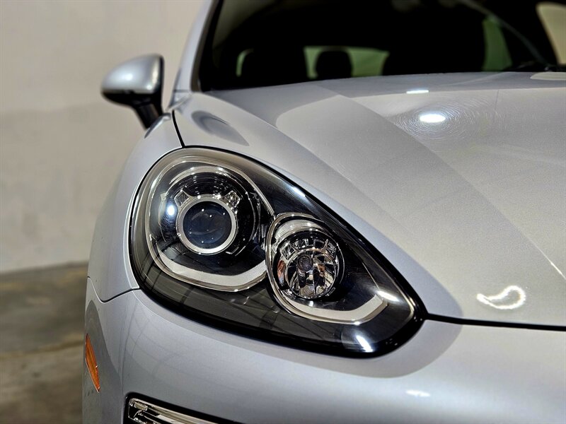 2016 Porsche Cayenne   - Photo 12 - Hillsboro, OR 97124