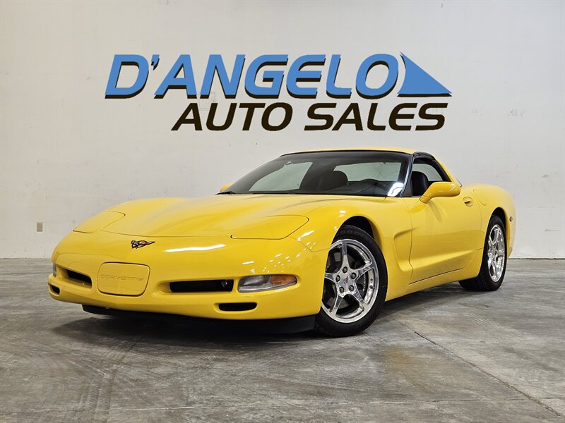 2001 Chevrolet Corvette   - Photo 1 - Hillsboro, OR 97124