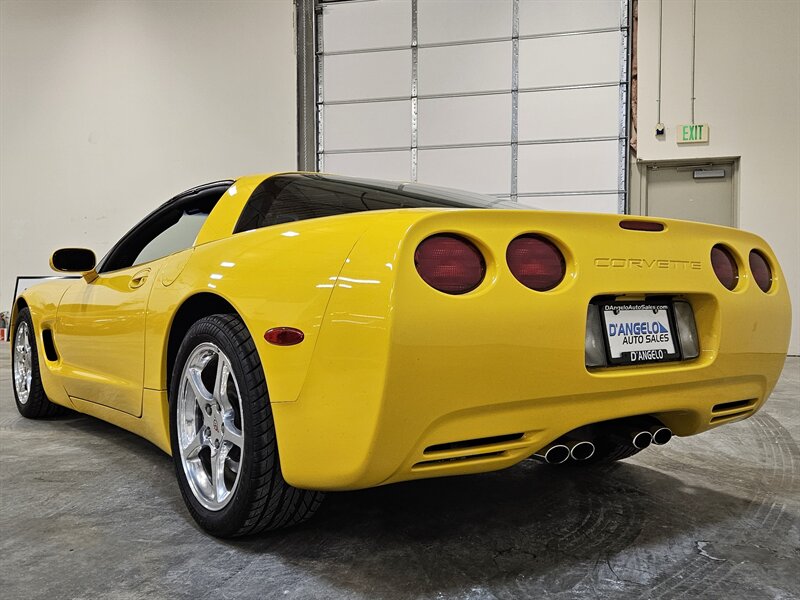2001 Chevrolet Corvette   - Photo 5 - Hillsboro, OR 97124
