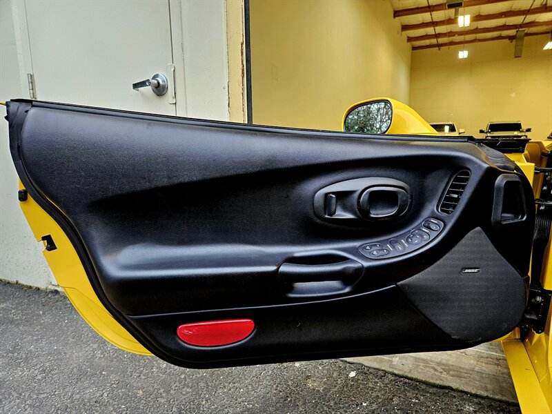 2001 Chevrolet Corvette   - Photo 29 - Hillsboro, OR 97124