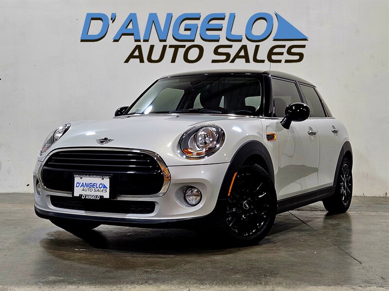 2018 MINI Hardtop 4 Door Cooper  