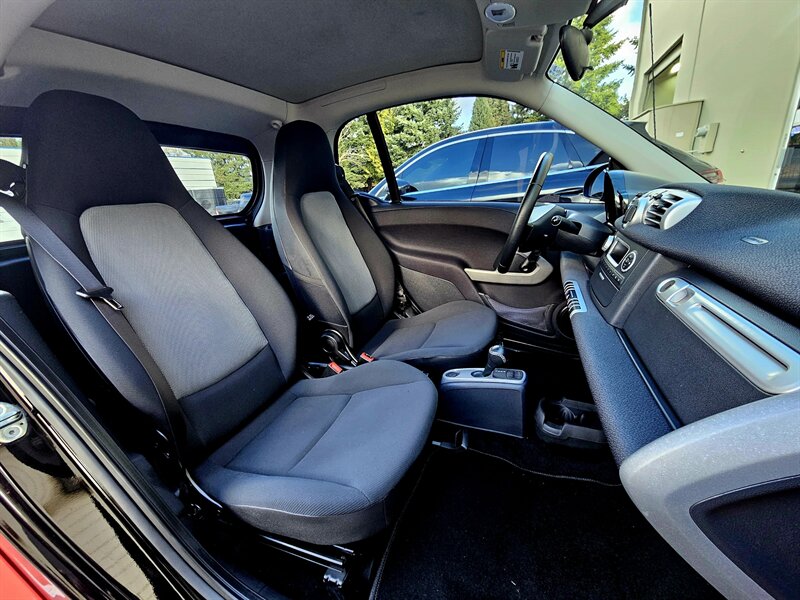 2013 Smart fortwo pure   - Photo 13 - Hillsboro, OR 97124