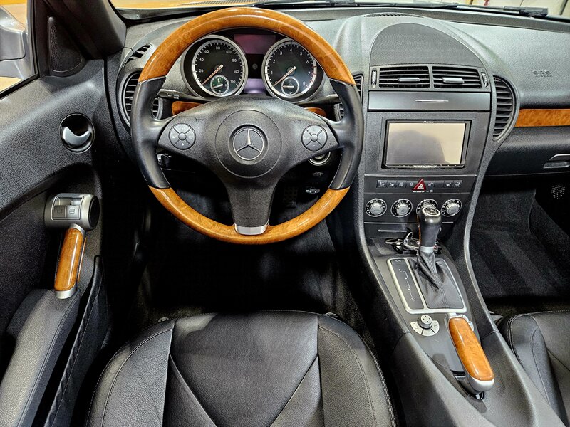 2010 Mercedes-Benz SLK SLK 300   - Photo 24 - Hillsboro, OR 97124