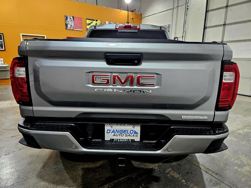 2024 GMC Canyon Elevation   - Photo 7 - Hillsboro, OR 97124