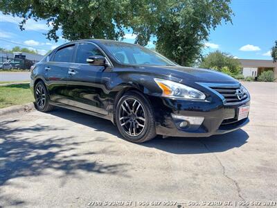 2015 Nissan Altima 2.5 SV   - Photo 2 - McAllen, TX 78503