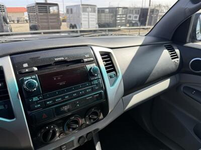 2012 Toyota Tacoma PreRunner V6 - Photo 15 - Nocona, TX 76255