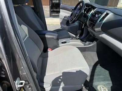 2012 Toyota Tacoma PreRunner V6 - Photo 10 - Nocona, TX 76255