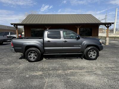 2012 Toyota Tacoma PreRunner V6 - Photo 2 - Nocona, TX 76255