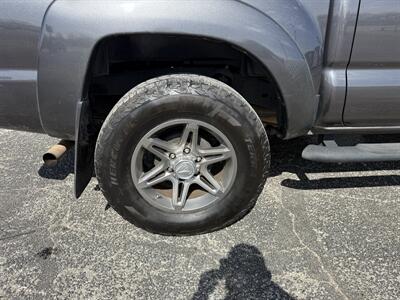 2012 Toyota Tacoma PreRunner V6 - Photo 19 - Nocona, TX 76255