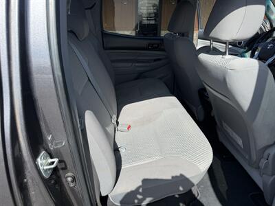 2012 Toyota Tacoma PreRunner V6 - Photo 11 - Nocona, TX 76255