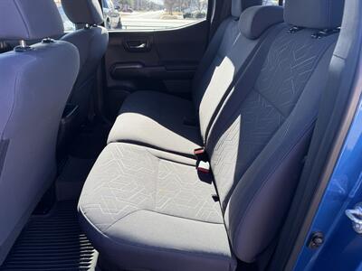 2017 Toyota Tacoma TRD Sport   - Photo 12 - Nocona, TX 76255