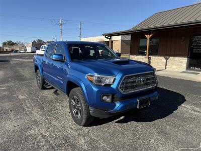 2017 Toyota Tacoma TRD Sport   - Photo 1 - Nocona, TX 76255