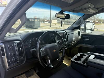 2019 Chevrolet Silverado 2500 LT Z71 - Photo 13 - Nocona, TX 76255