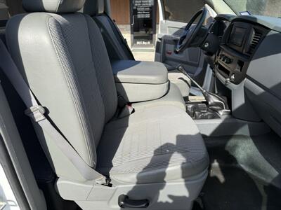 2008 Dodge Ram 1500 ST   - Photo 10 - Nocona, TX 76255
