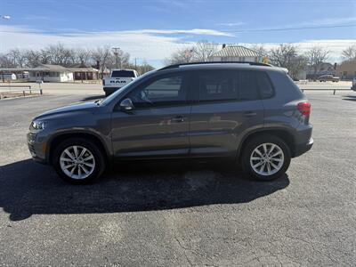 2017 Volkswagen Tiguan 2.0T Limited S   - Photo 6 - Nocona, TX 76255