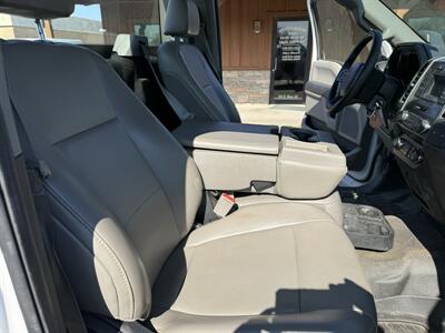 2019 Ford F-250 XL   - Photo 10 - Nocona, TX 76255