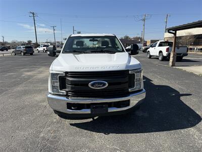 2019 Ford F-250 XL   - Photo 8 - Nocona, TX 76255
