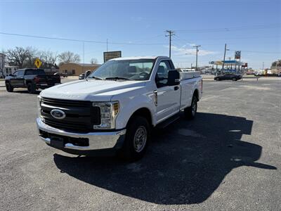 2019 Ford F-250 XL   - Photo 7 - Nocona, TX 76255