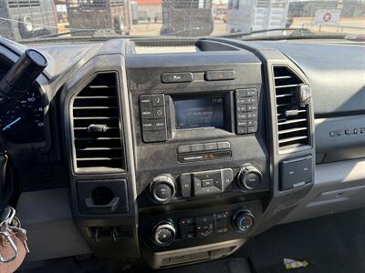 2019 Ford F-250 XL   - Photo 14 - Nocona, TX 76255