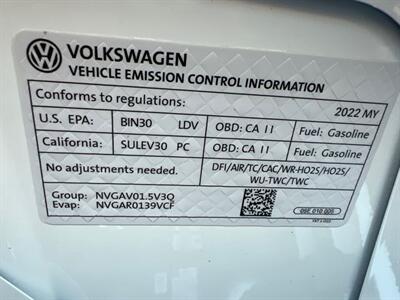 2022 Volkswagen Taos SEL 4Motion   - Photo 12 - Billings, MT 59102