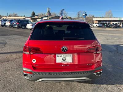 2022 Volkswagen Taos SEL 4Motion   - Photo 4 - Billings, MT 59102
