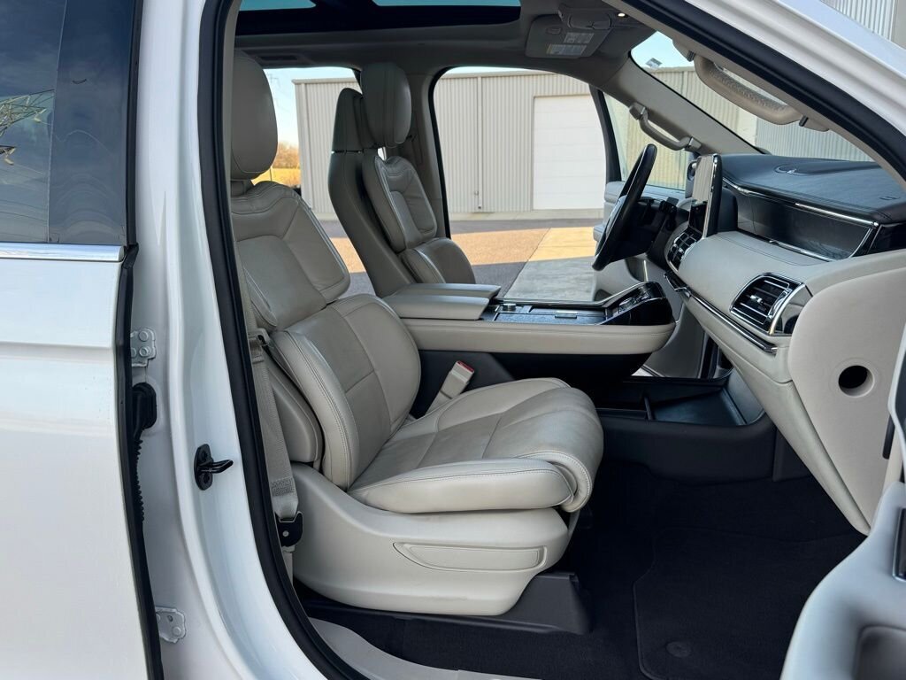 2018 Lincoln Navigator Reserve - Photo 46 - Martin, TN 38237