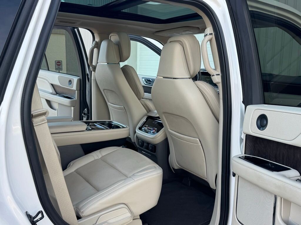 2018 Lincoln Navigator Reserve - Photo 43 - Martin, TN 38237