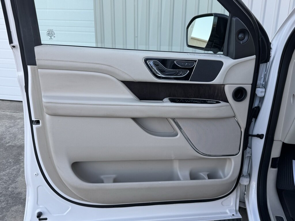 2018 Lincoln Navigator Reserve - Photo 75 - Martin, TN 38237