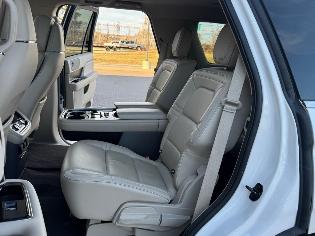 2018 Lincoln Navigator Reserve - Photo 37 - Martin, TN 38237