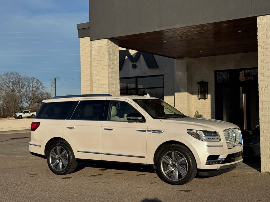 2018 Lincoln Navigator Reserve - Photo 18 - Martin, TN 38237