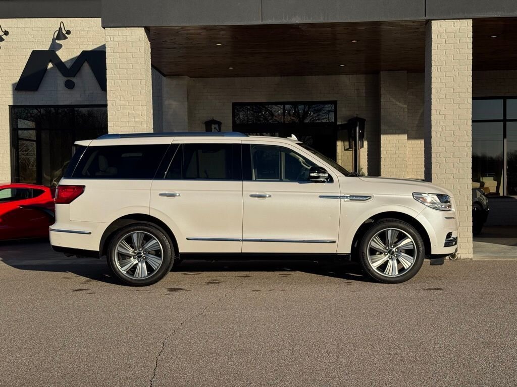 2018 Lincoln Navigator Reserve - Photo 16 - Martin, TN 38237