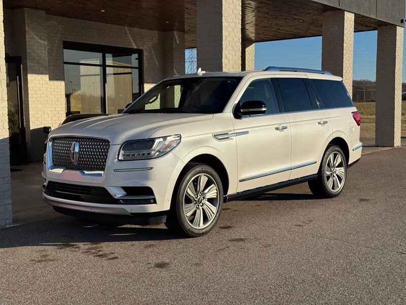 2018 Lincoln Navigator Reserve - Photo 3 - Martin, TN 38237