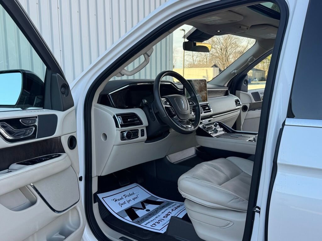 2018 Lincoln Navigator Reserve - Photo 23 - Martin, TN 38237
