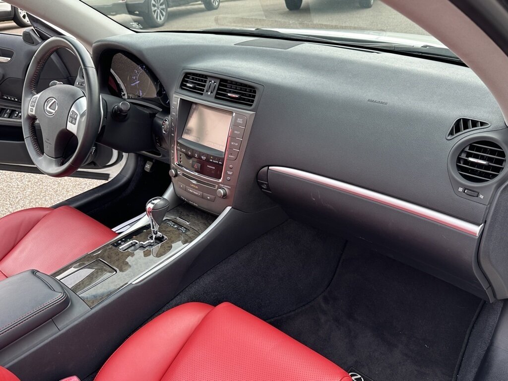 2015 Lexus IS 350C 350 C   - Photo 34 - Martin, TN 38237