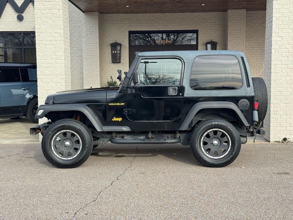 1997 Jeep Wrangler SE   - Photo 6 - Martin, TN 38237