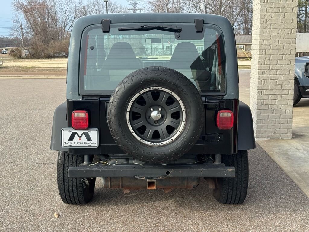 1997 Jeep Wrangler SE   - Photo 9 - Martin, TN 38237