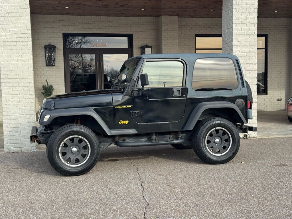 1997 Jeep Wrangler SE   - Photo 5 - Martin, TN 38237