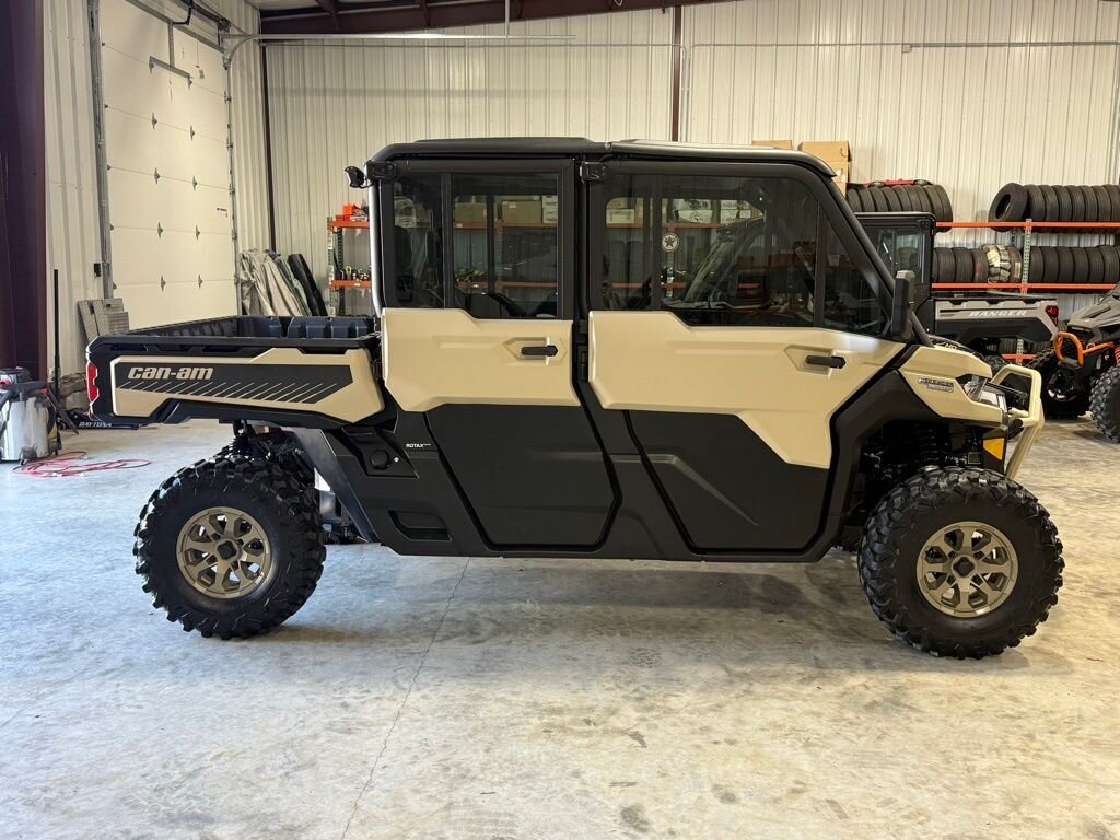 2023 Can-Am Defender MAX HD10 LIMITED - Photo 8 - Martin, TN 38237