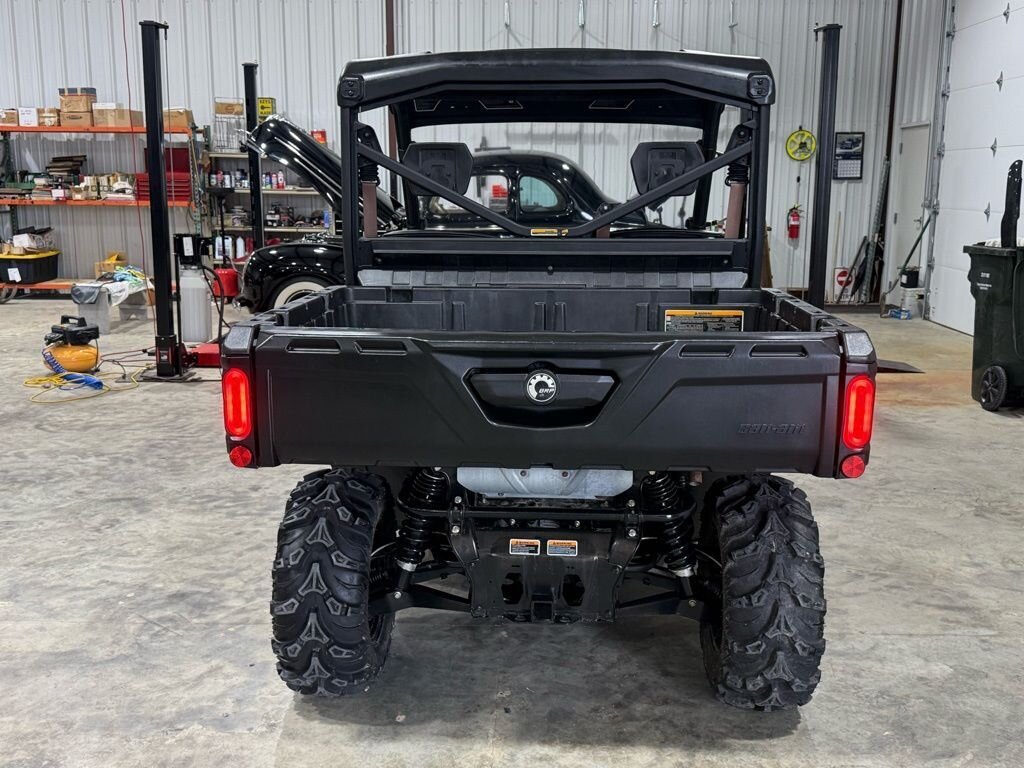 2017 Can-Am Defender XT - Photo 6 - Martin, TN 38237